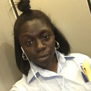 Meet your Posher, Ebony